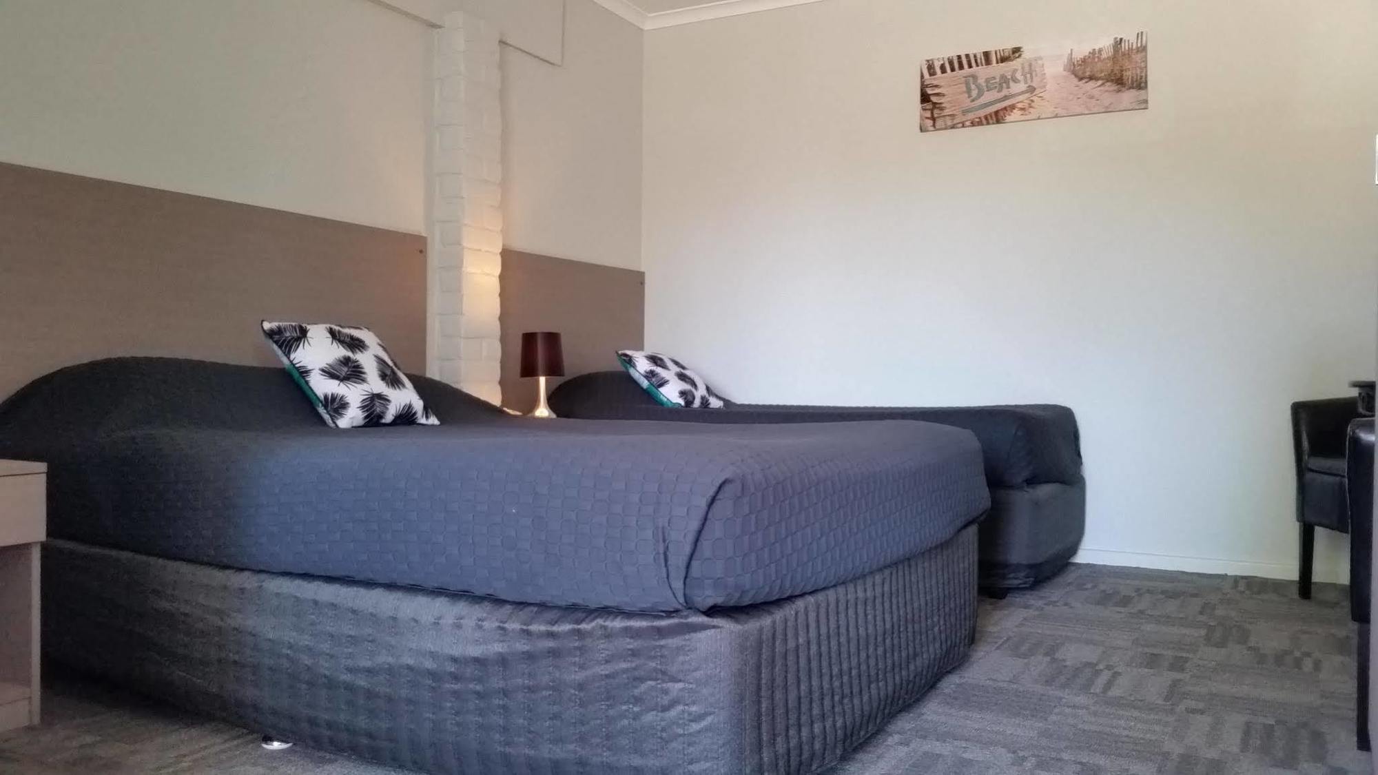 Mandurah Foreshore Motel エクステリア 写真